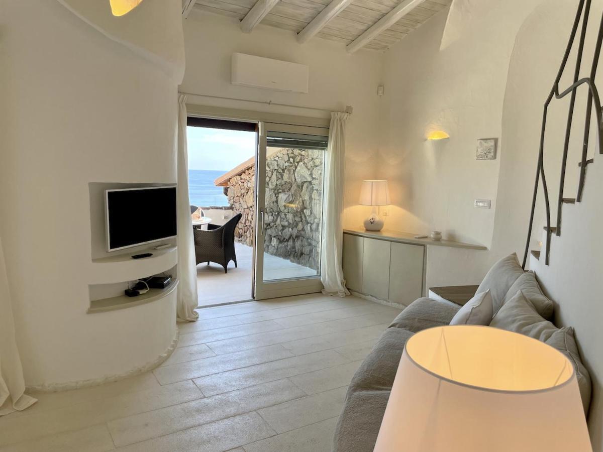 San Teodoro Punta Est Fantastico Trilocale Vista Mare Apartment Capo Coda Cavallo Ngoại thất bức ảnh